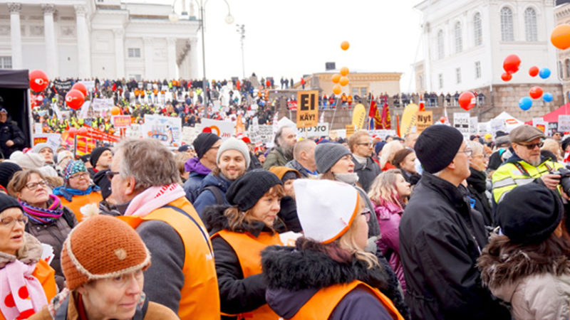 Työehtosopimuksia syntyy kuin sieniä sateella
