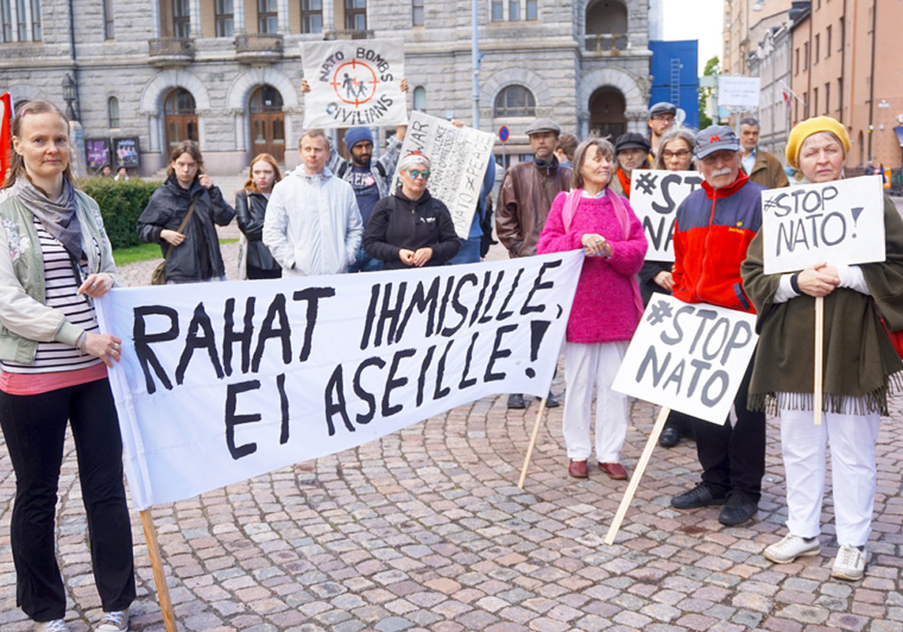 Talouspakotteiden ja Nato-jäsenyyden taloudelliset haitat