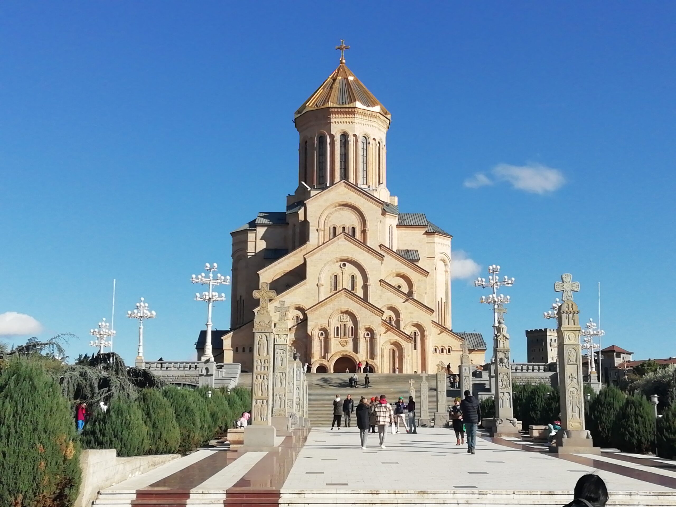 Länsi pelaa taas kaksilla säännöillä Georgiassa