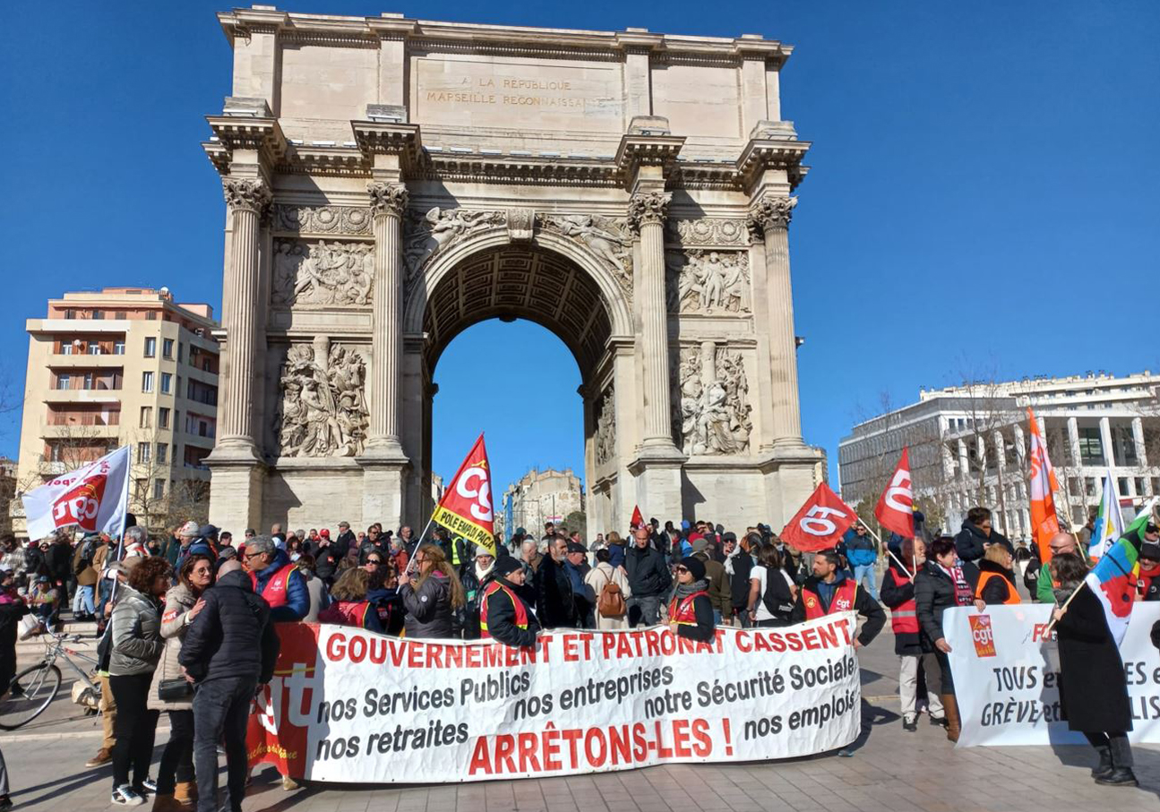 Macronin hallituksen eläkeuudistus kohtaa kovaa vastarintaa Ranskassa