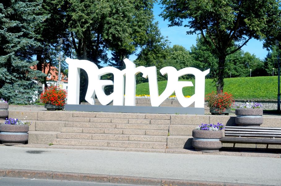 Viron vasemmistolle povataan menestystä Narvassa