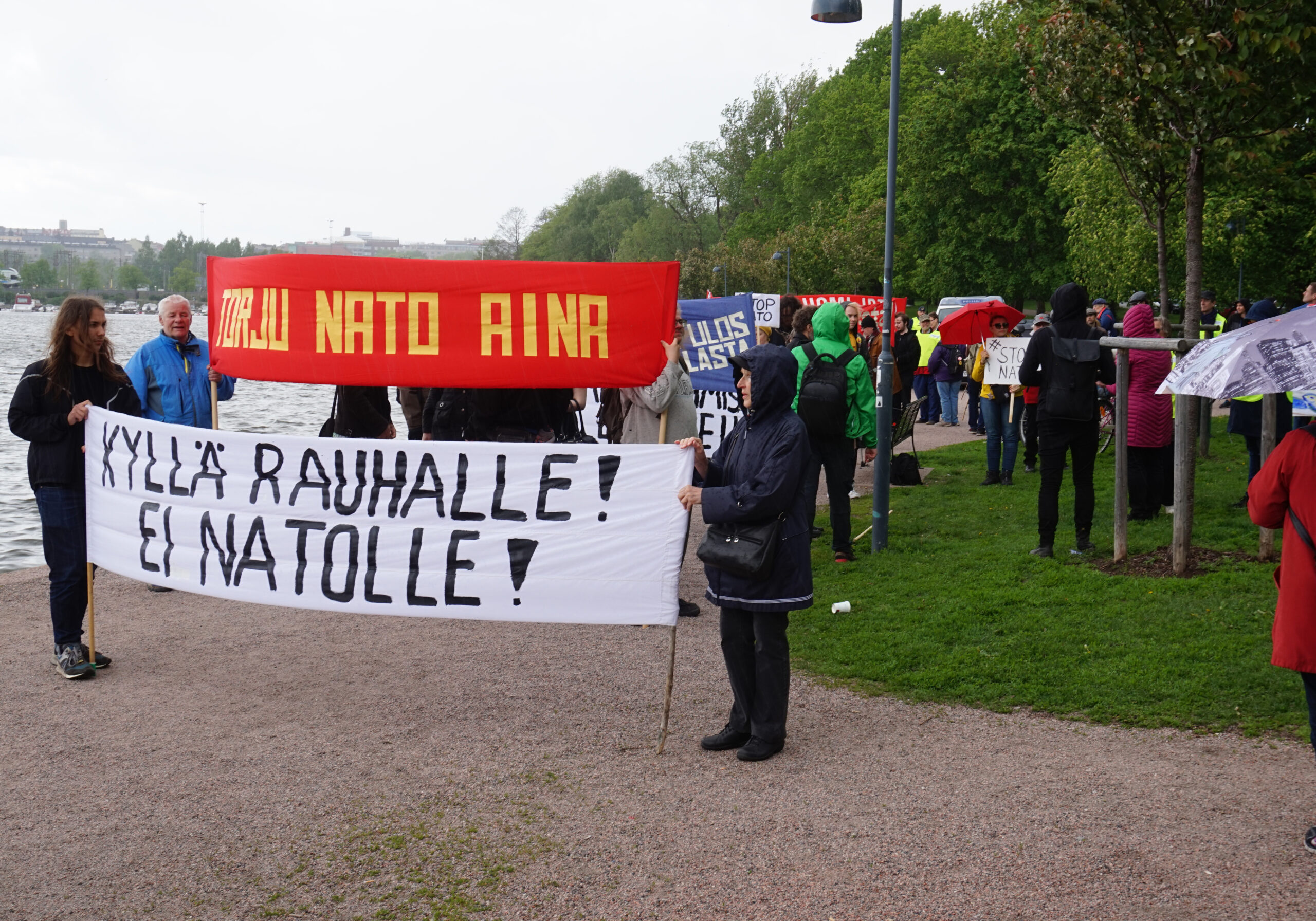 Vaihtoehto militaristiselle nykypolitiikalle – kansanrintaman hallitusohjelma