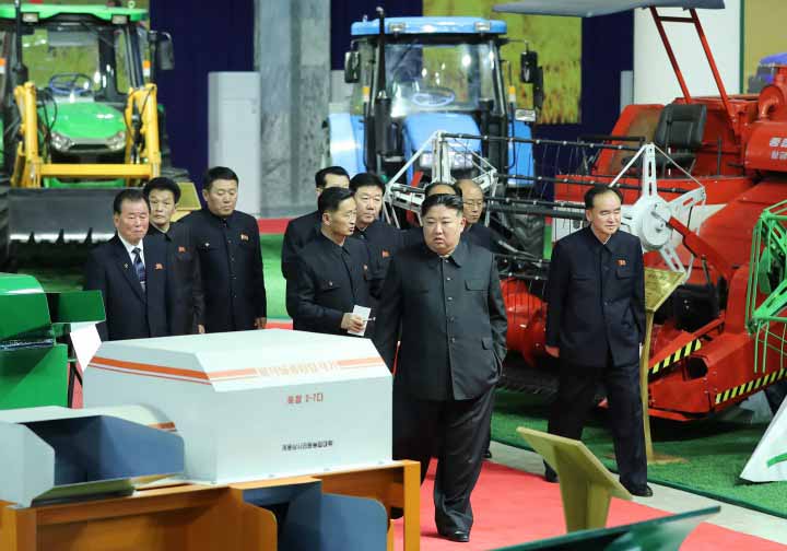 Vuoden 2023 kokemuksia analysoitiin Korean työväenpuolueen keskuskomitean täysistunnossa