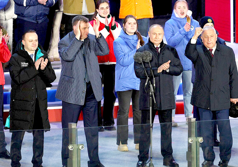 Venäläiset äänestivät Putinia, koska kyse on Venäjän olemassaolosta