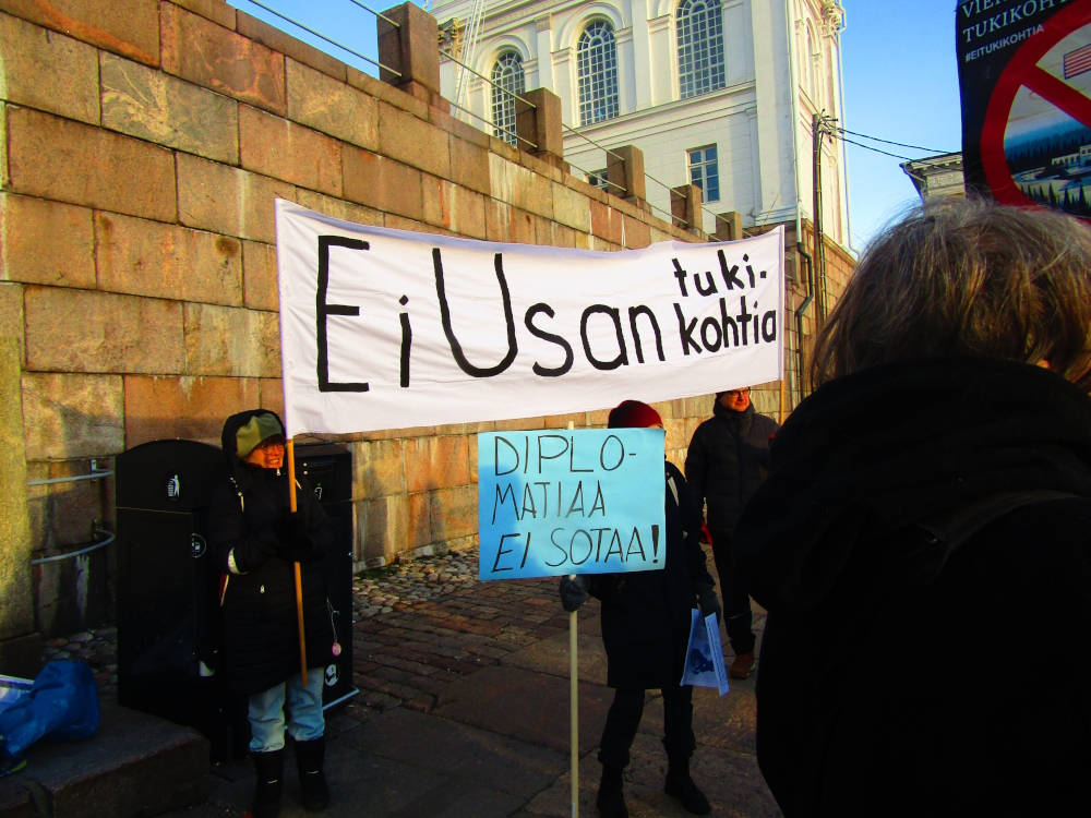 Aseteollisuuden kerskakulutusjuhlat