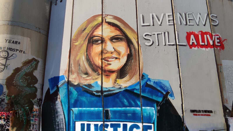 Lehdistönvapaus vaakalaudalla