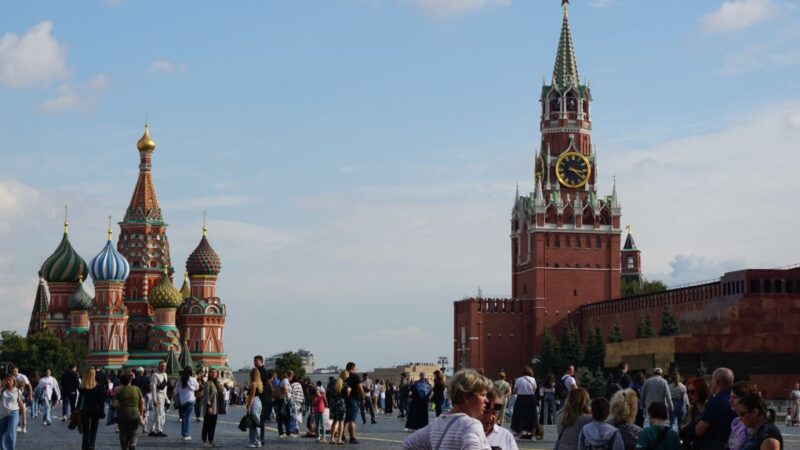 Ukrainan oma torjuntaohjus osui Okhmatdytin lastensairaalaan Kiovassa