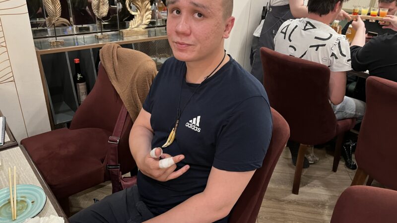 Denis taistelee Venäjän ja kaatuneiden tovereidensa puolesta