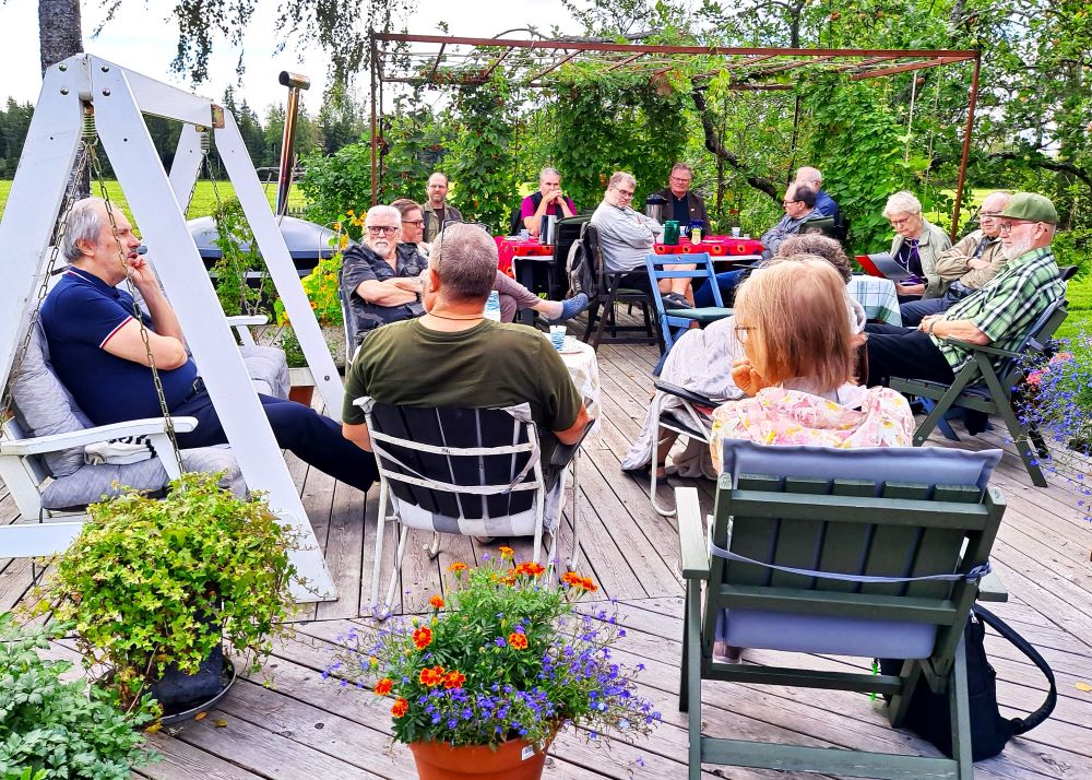 Miten lähestyä tekoälyä marxilaisesta näkökulmasta?