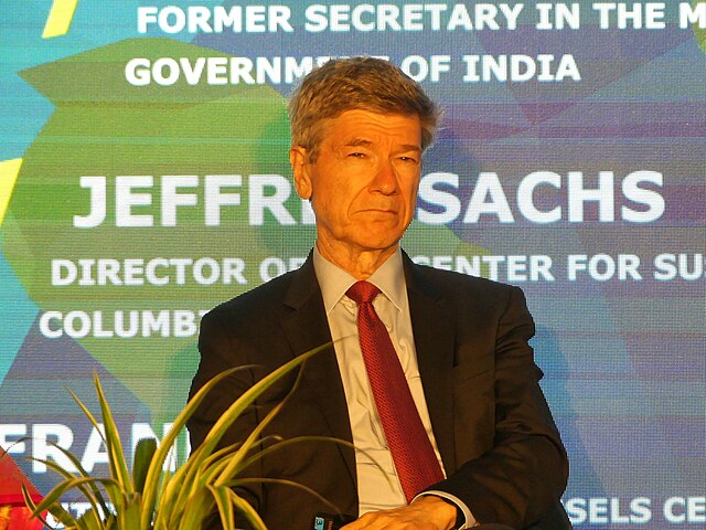 Jeffrey Sachs syyttää USA:n ”vastuuttomuutta” Ukrainan kriisistä – RT