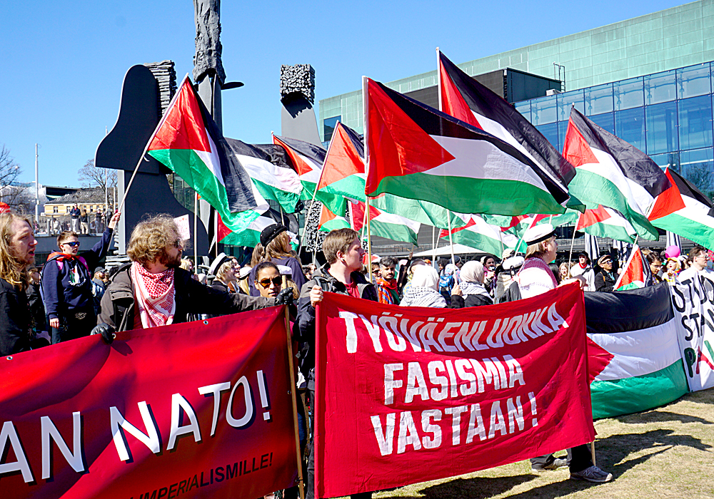 Kohti demokraattista kansanrintamaa