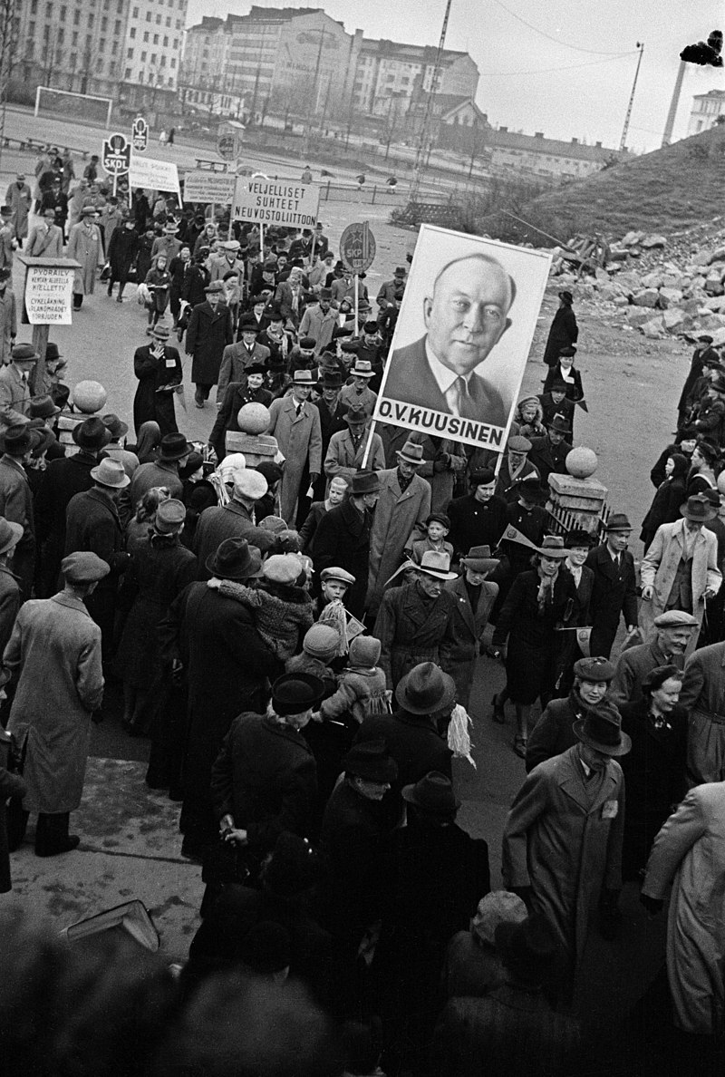 Vampyyritanssiaisten loppu? Pääoman kriisi ja Neuvostoliiton varoitus