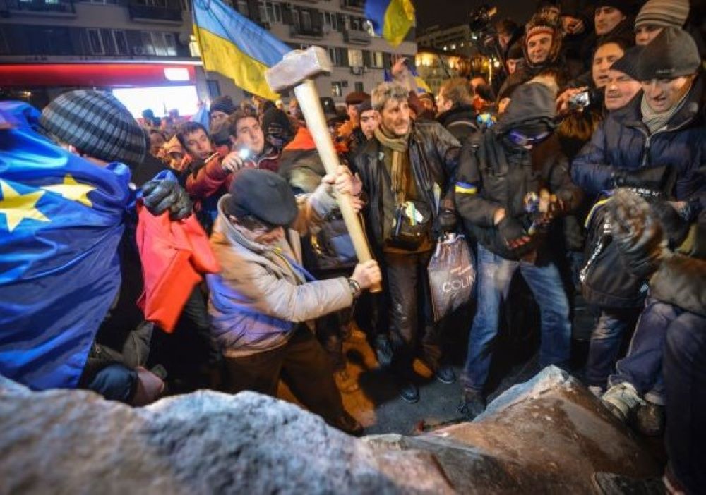 Rauha Ukrainaan-juurisyyt poistettava