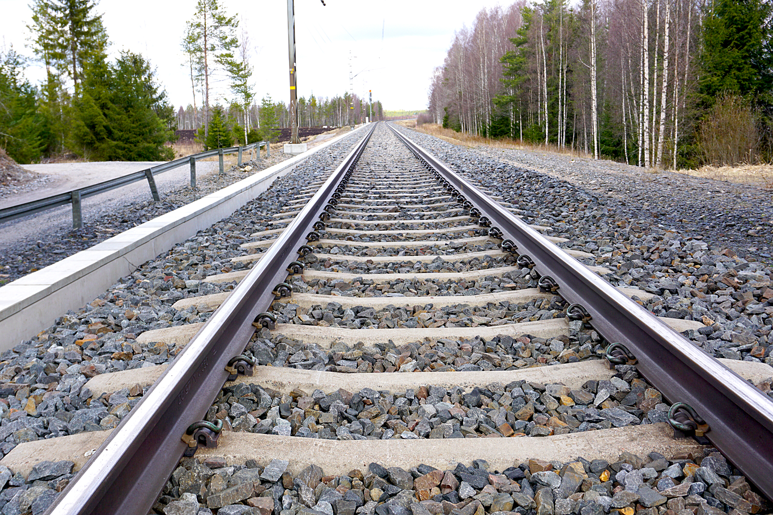 Suomen rautateiden raideleveyden pähkähullu muutoshanke