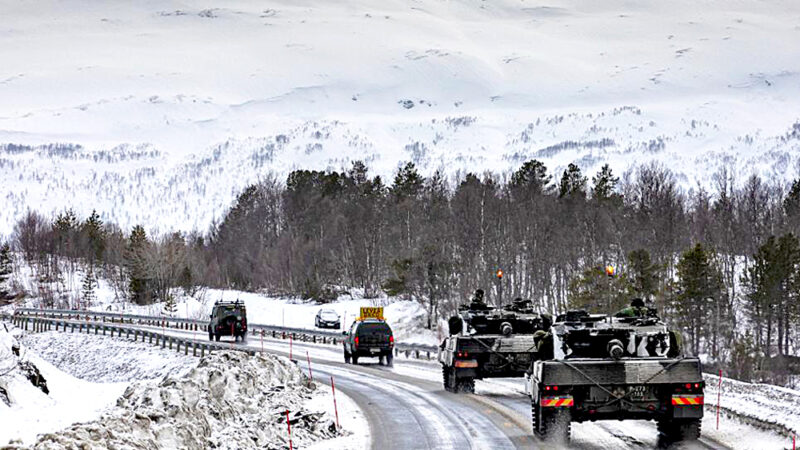 Ulkoministerin arktinen hysteria