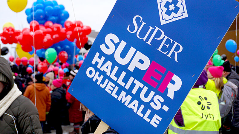 Kotoperäinen laman syventäminen