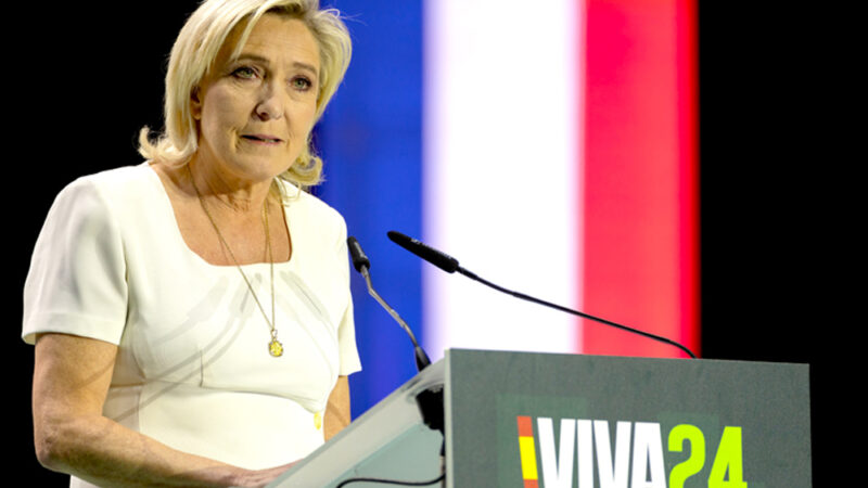 Marine Le Pen nousi Ranskan presidenttipelin paalupaikalle/1